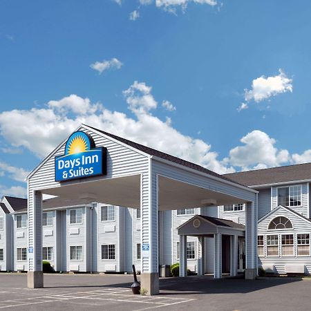 Days Inn & Suites By Wyndham Spokane Airport Эруэй-Хайтс Экстерьер фото